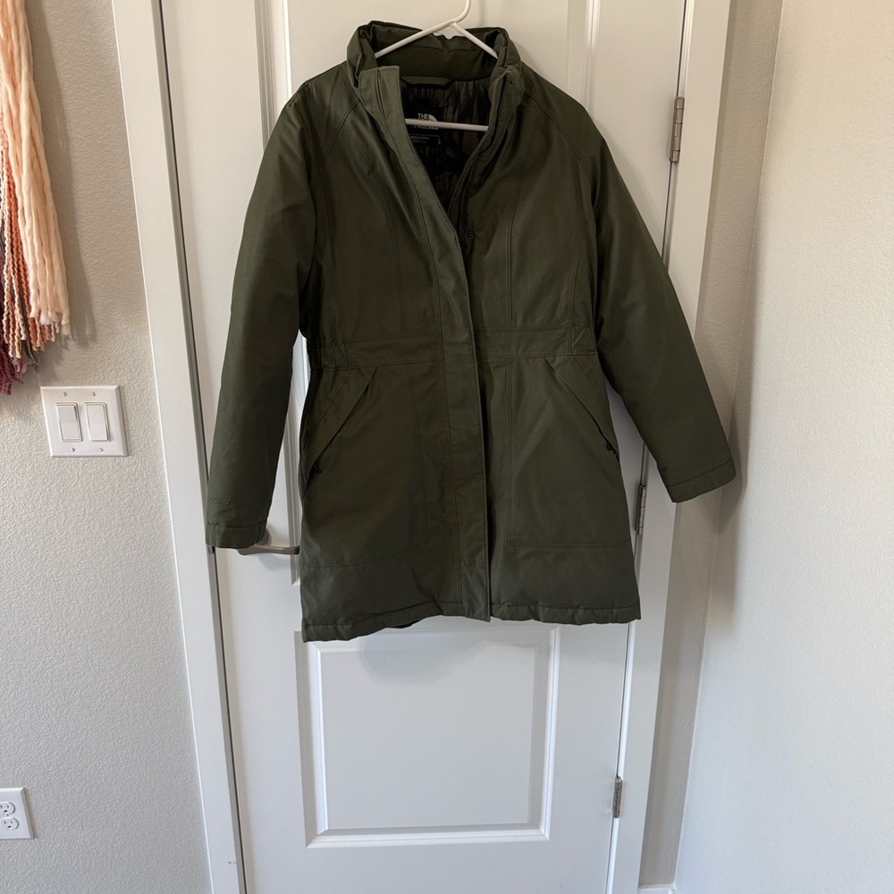 North Face khaki green women’s parka - Picture 6 of 6